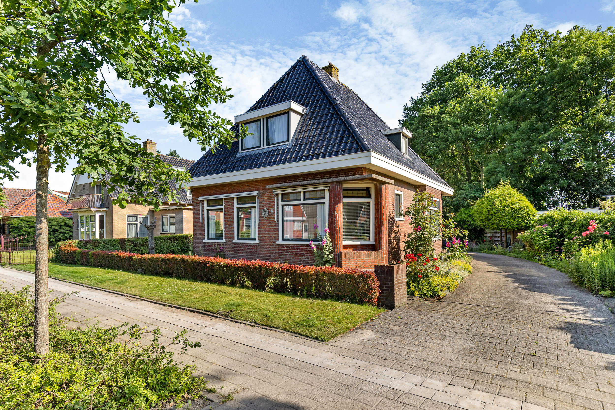 Kommisjewei 57