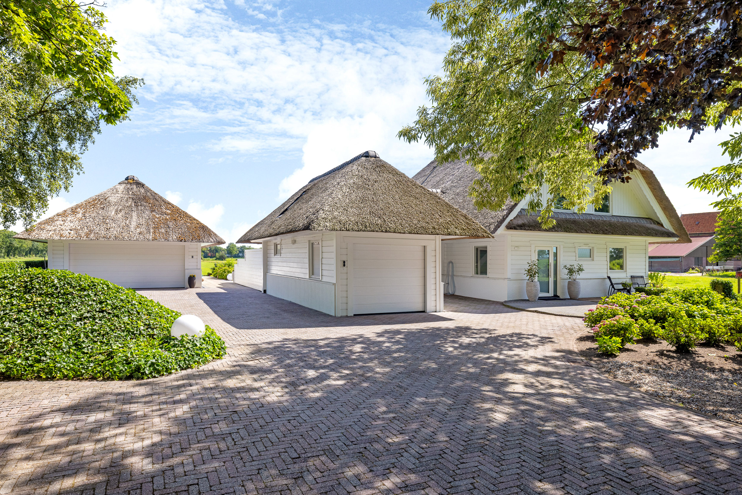 Idzardaweg 104, Ter idzard 2