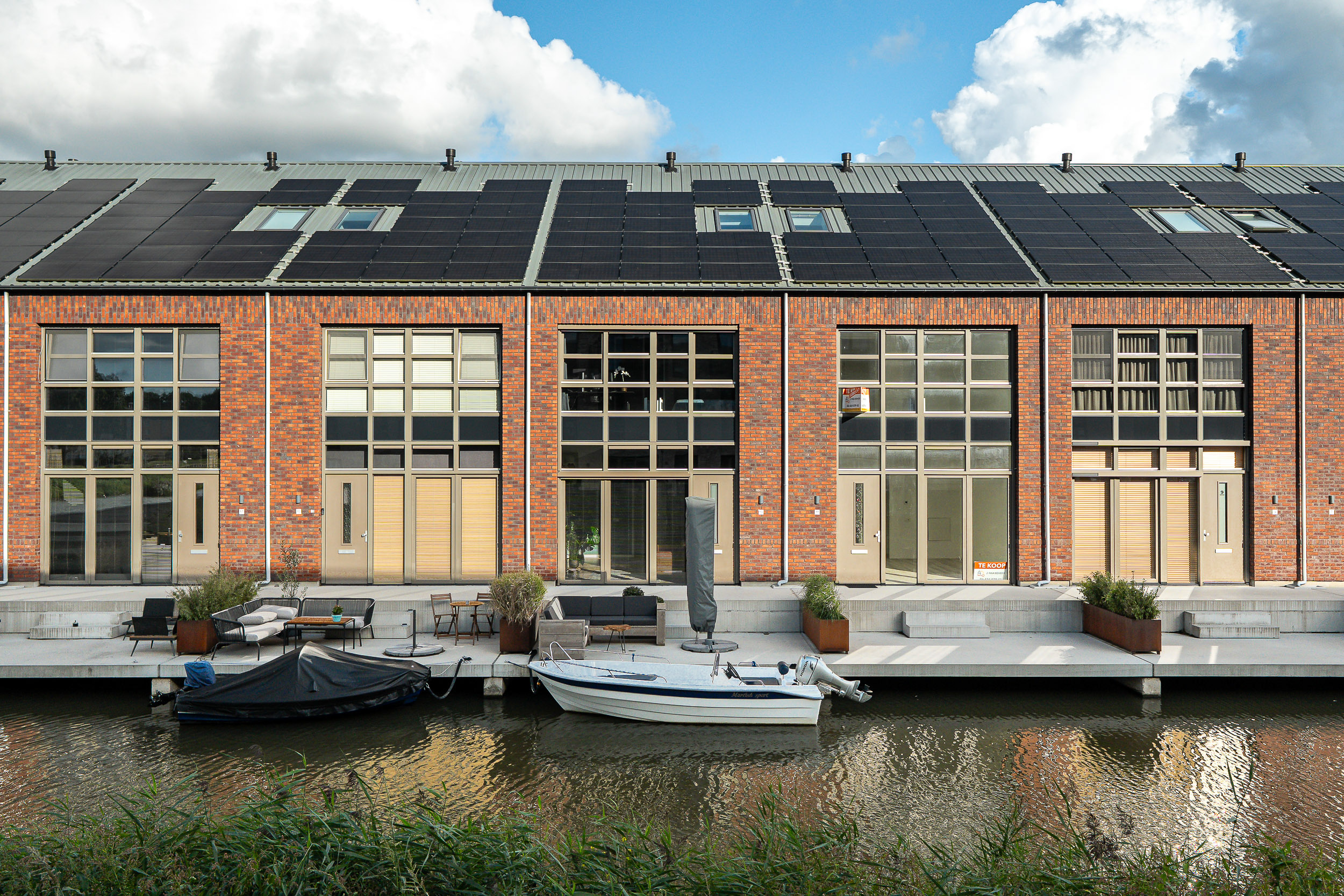 Broukade 13, Leeuwarden 2