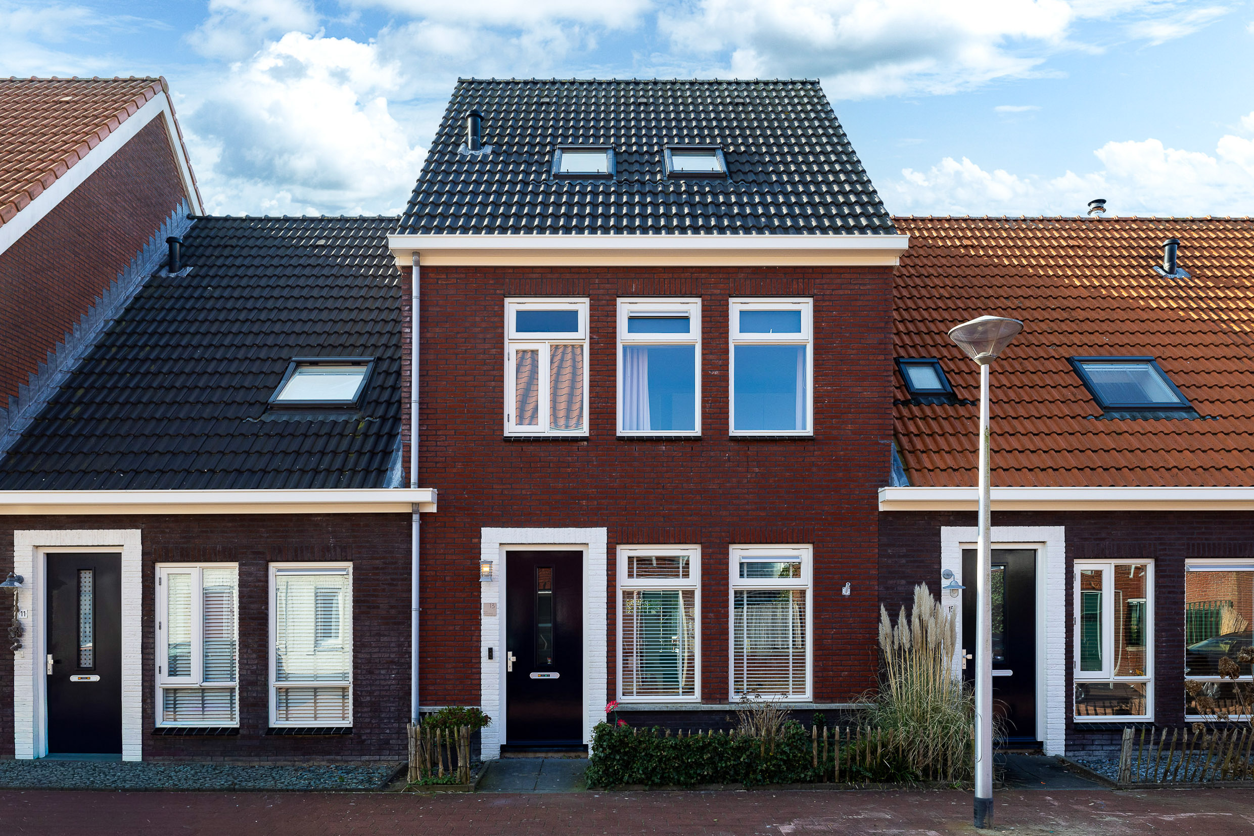 It Heafek 13, Leeuwarden 1
