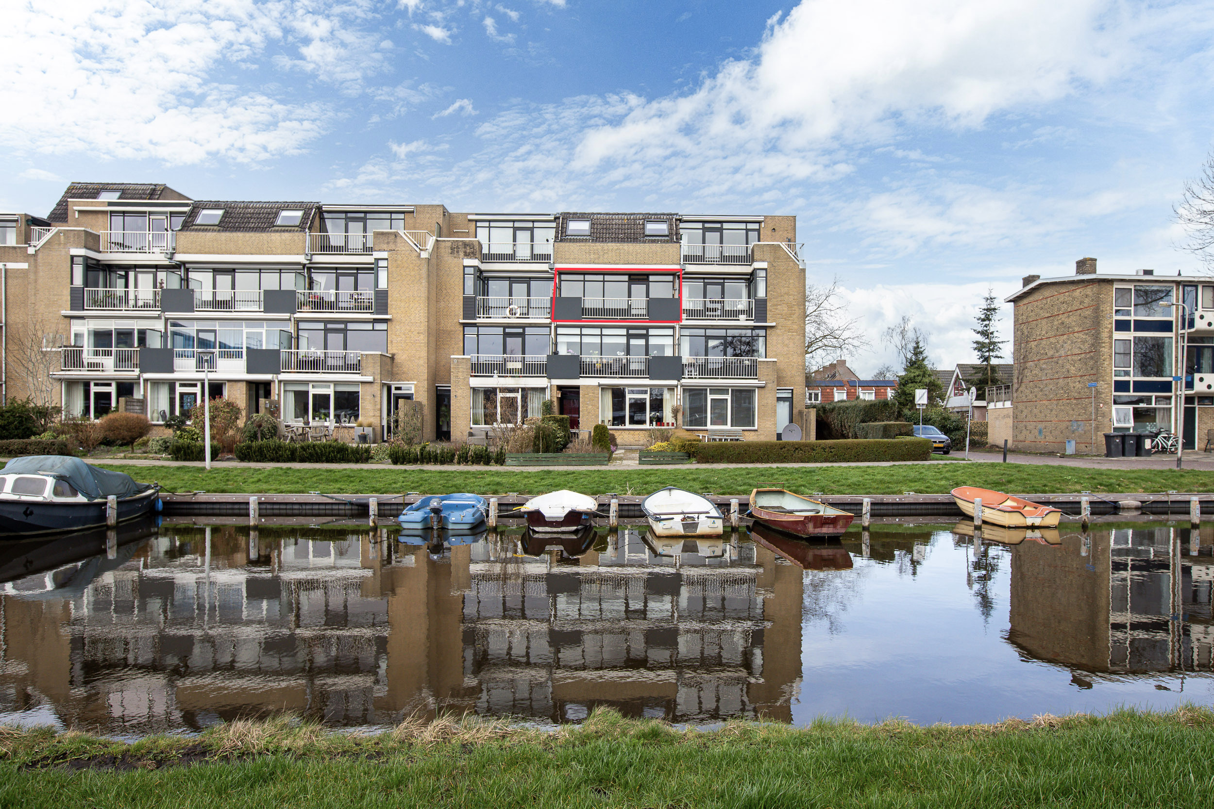 Steenklip 62, Sneek 1