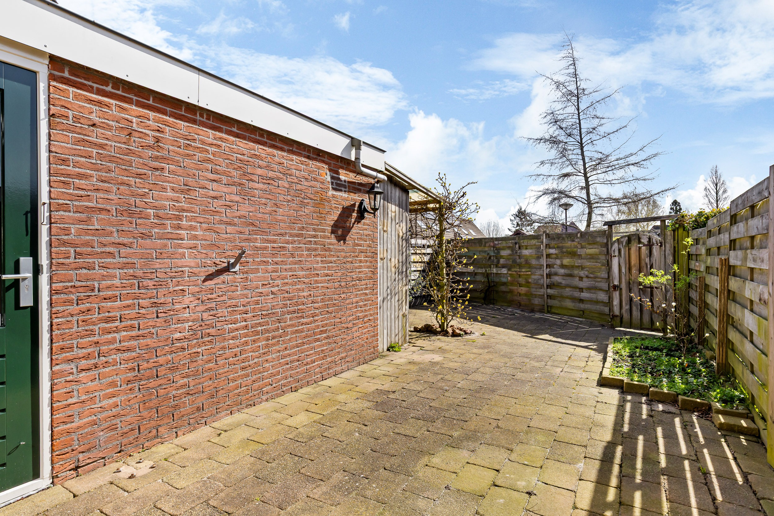 De Him 8 - Gallery item 17