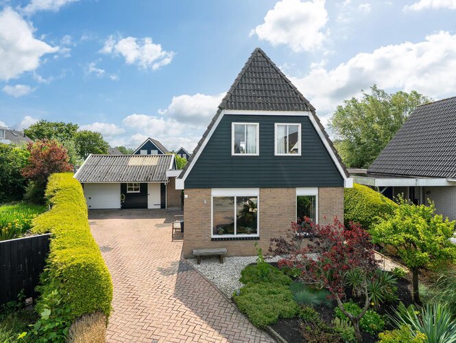 De Pream 13 HALLUM De Pream 13 HALLUM