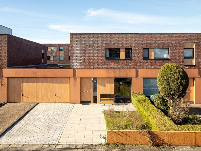 Hondiusstraat 8 LEEUWARDEN Hondiusstraat 8 LEEUWARDEN