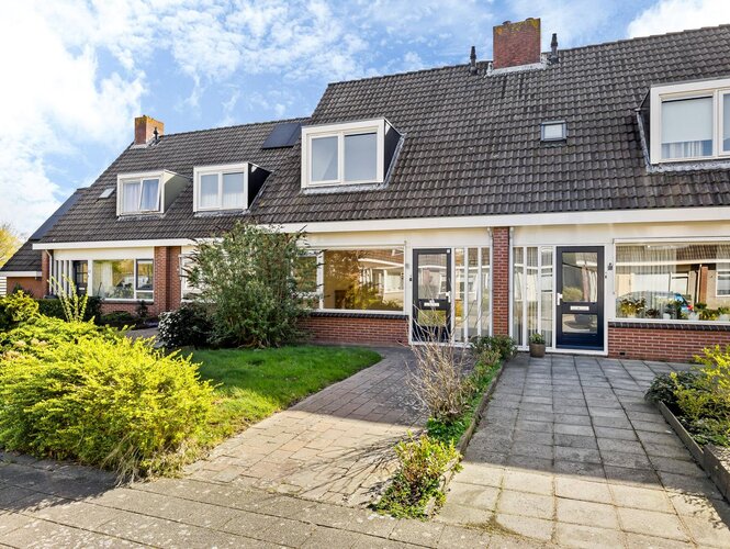 De Him 8 BOLSWARD De Him 8 BOLSWARD